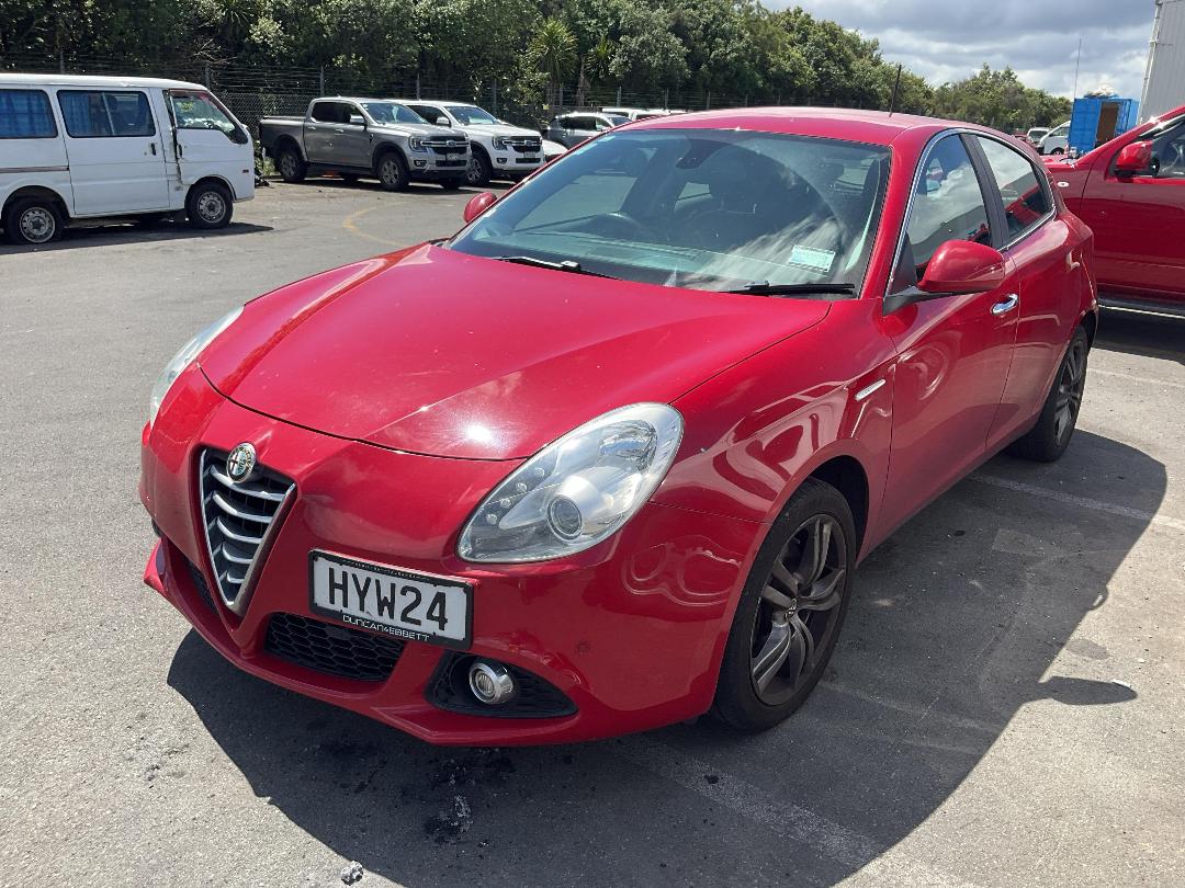 Photo '2' of Alfa Romeo Giulietta Distinctive