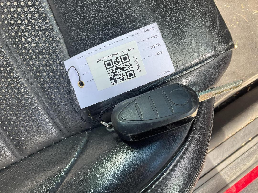 Photo '15' of Alfa Romeo Giulietta Distinctive