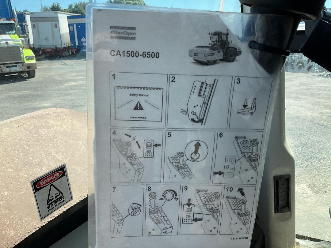 Photo '33' of ATLAS CA2500D Roller