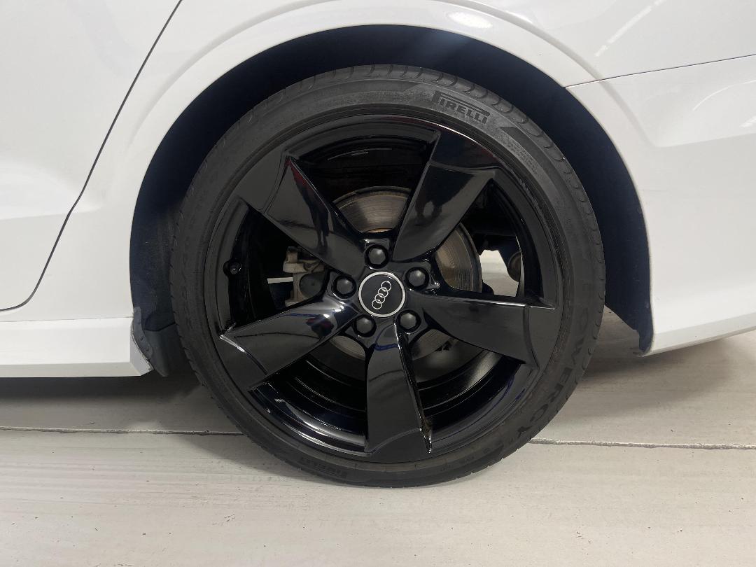 Photo '11' of Audi A3