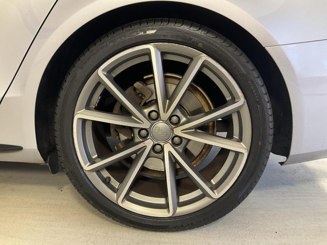 Photo '11' of Audi A4 Photo '11' of Audi A4