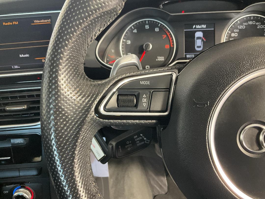 Photo '26' of Audi A4 Photo '26' of Audi A4