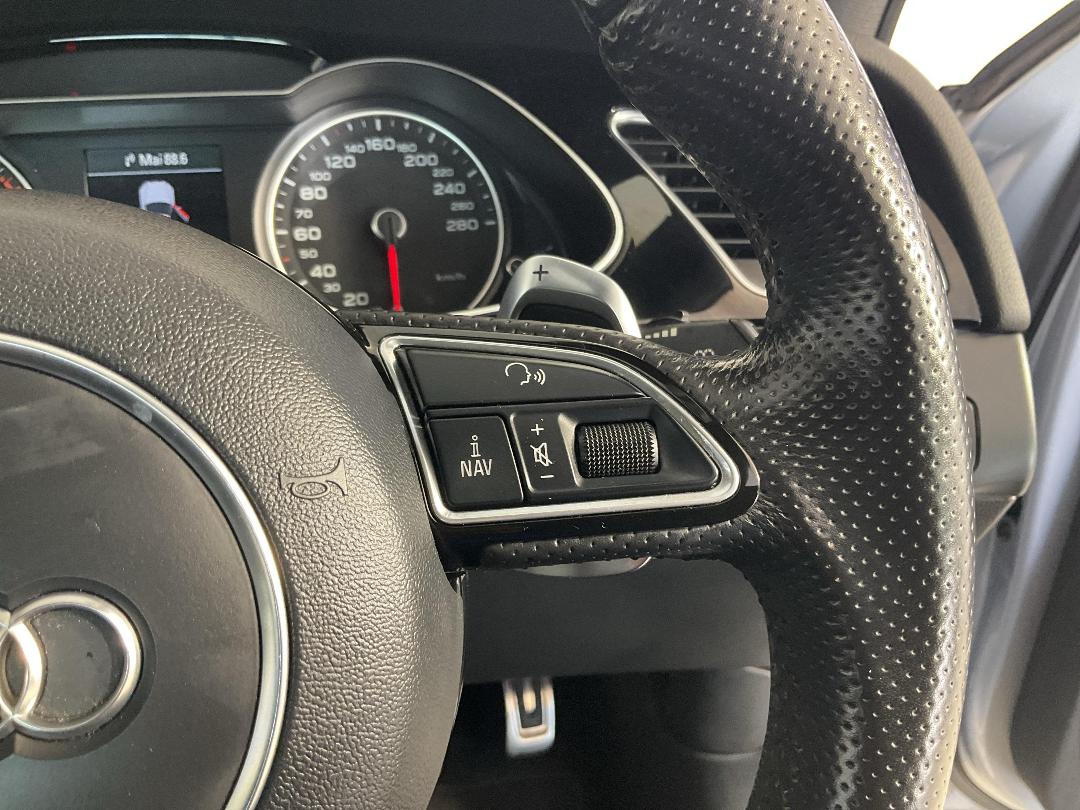 Photo '27' of Audi A4 Photo '27' of Audi A4