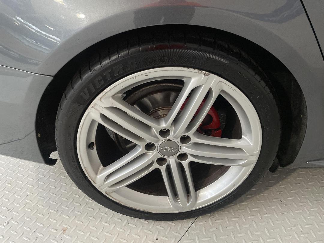 Photo '12' of Audi A4