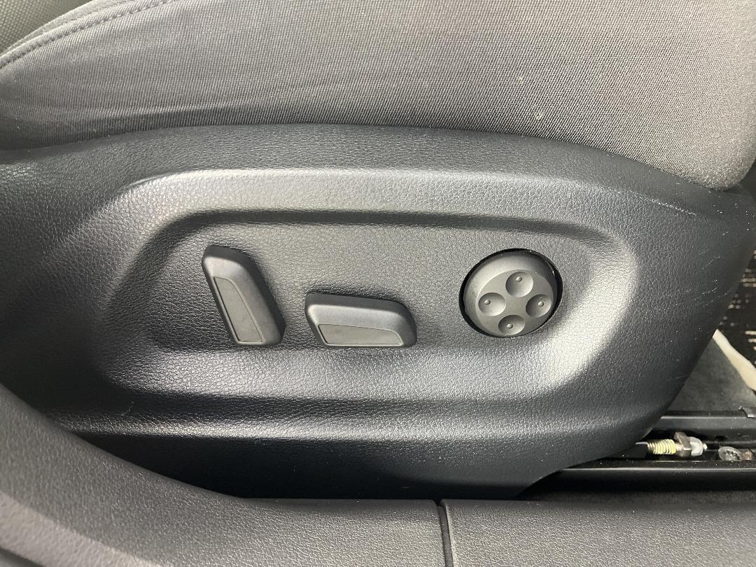 Photo '27' of Audi Q3