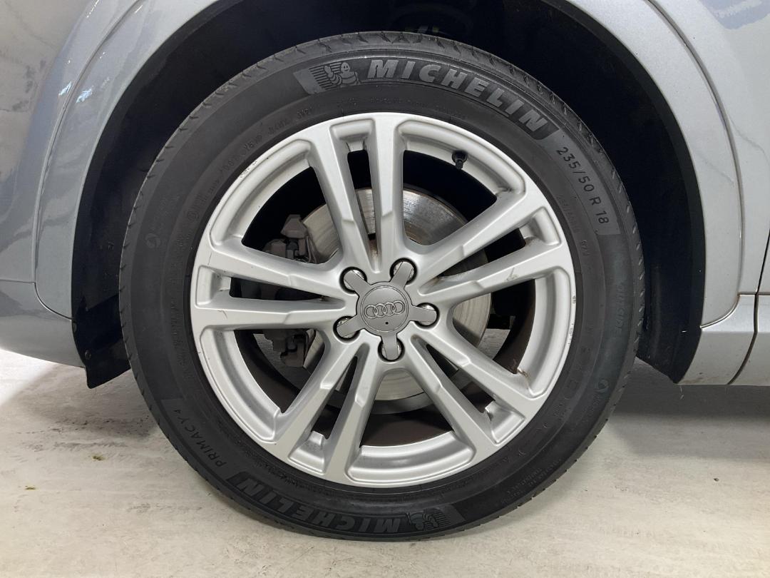 Photo '10' of Audi Q3