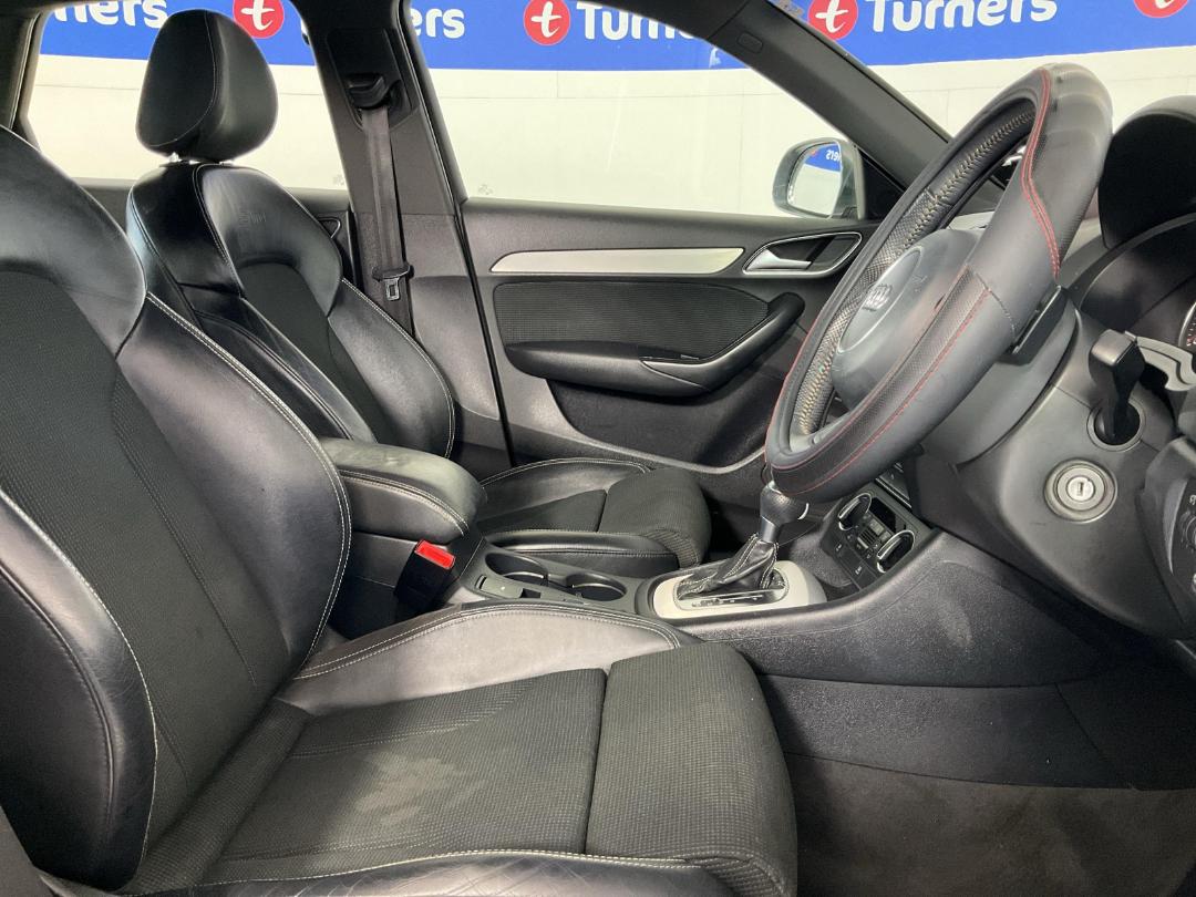 Photo '16' of Audi Q3