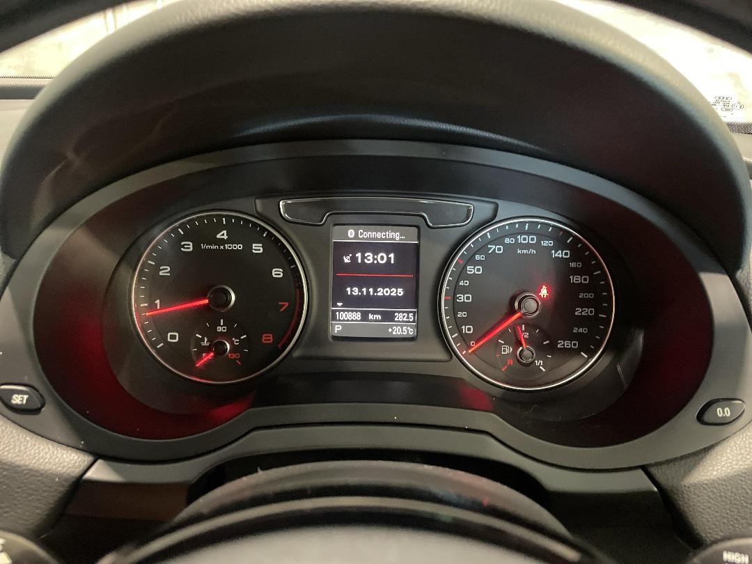 Photo '21' of Audi Q3