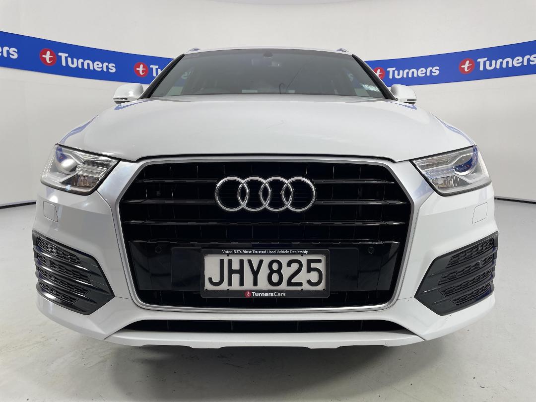 Photo '2' of Audi Q3 Photo '2' of Audi Q3