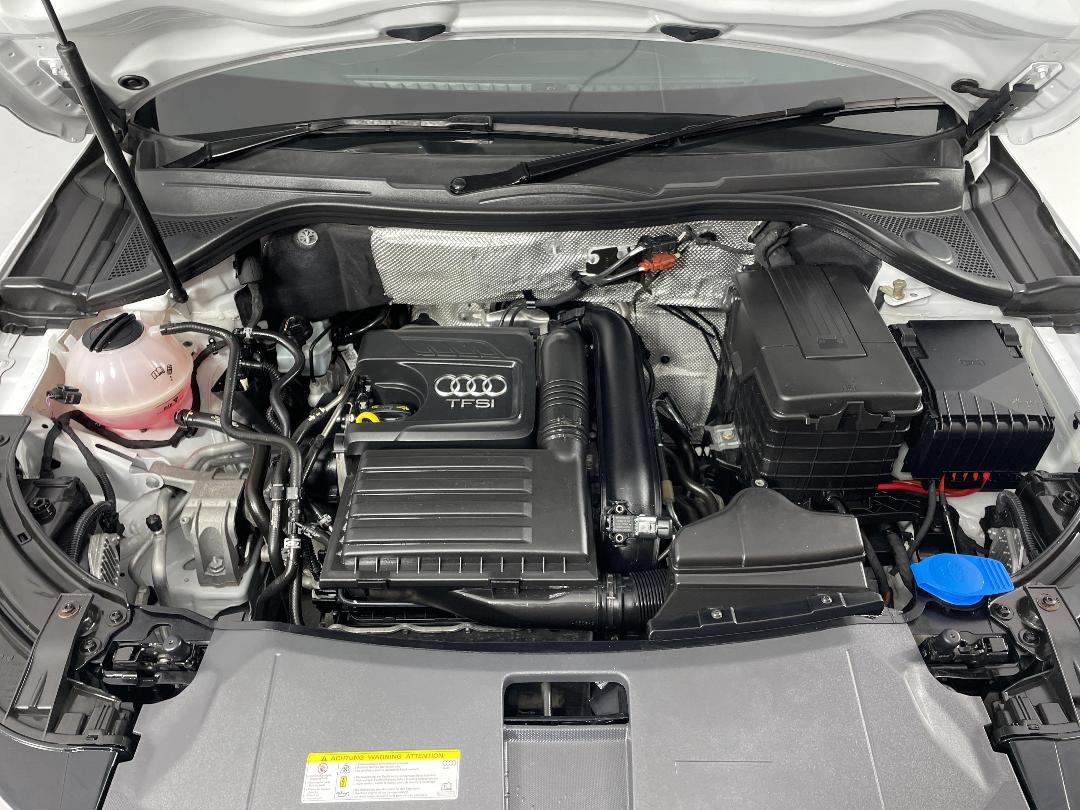 Photo '13' of Audi Q3 Photo '13' of Audi Q3