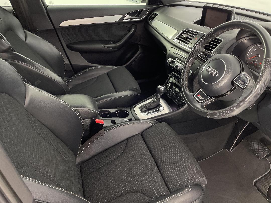 Photo '16' of Audi Q3 Photo '16' of Audi Q3