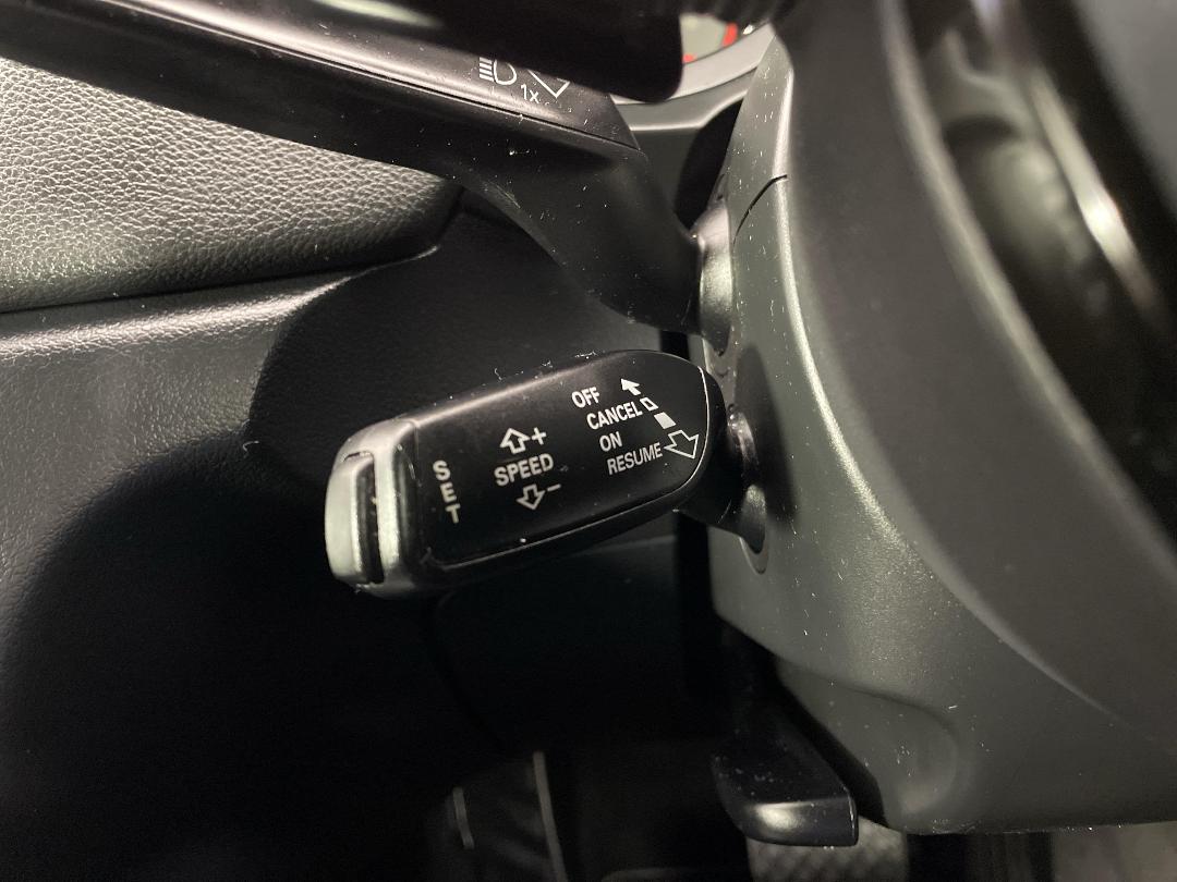 Photo '25' of Audi Q3 Photo '25' of Audi Q3