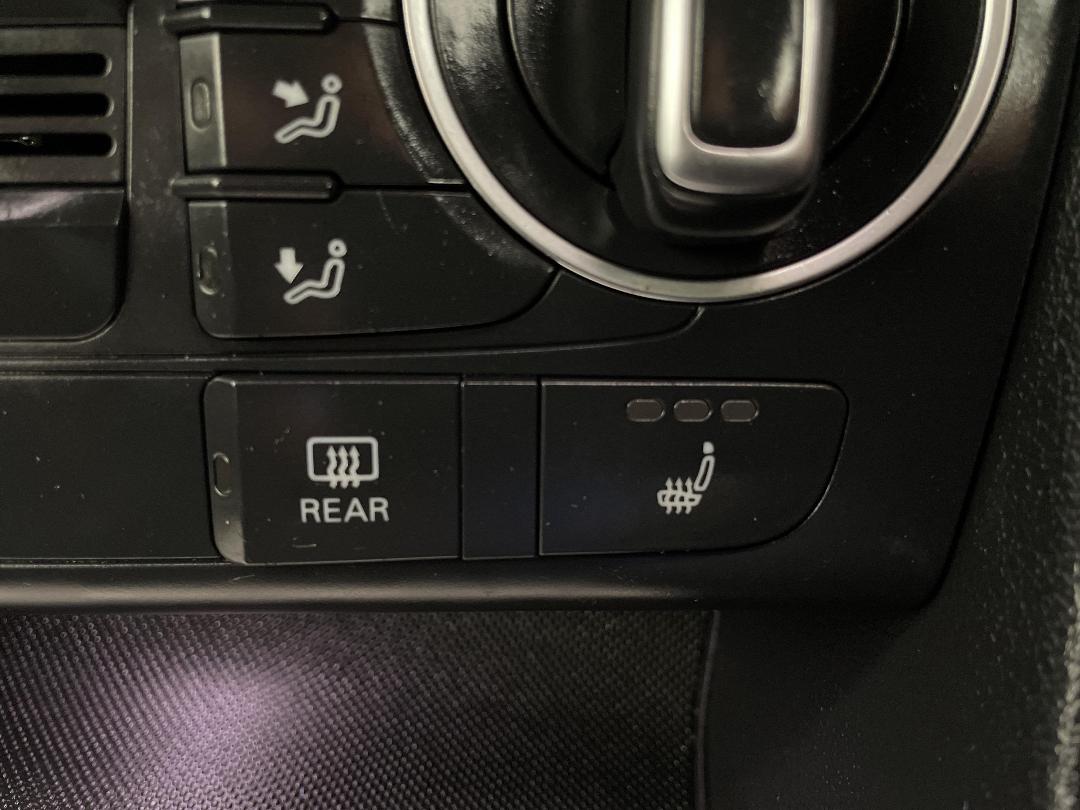 Photo '27' of Audi Q3 Photo '27' of Audi Q3