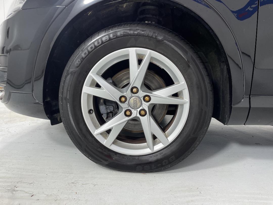 Photo '10' of Audi Q3 Photo '10' of Audi Q3