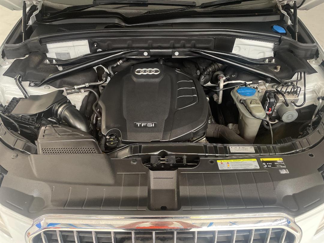 Photo '13' of Audi Q5