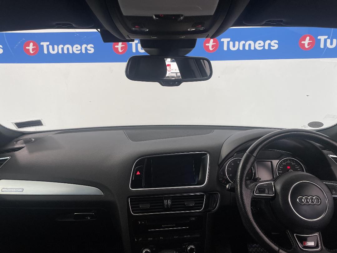 Photo '17' of Audi Q5