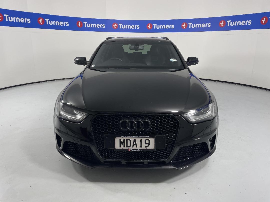 Photo '2' of Audi RS4