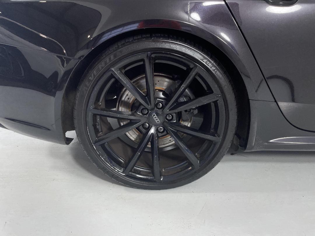 Photo '12' of Audi RS4