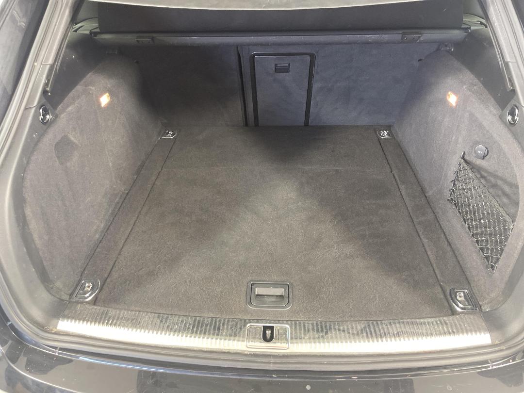 Photo '14' of Audi RS4