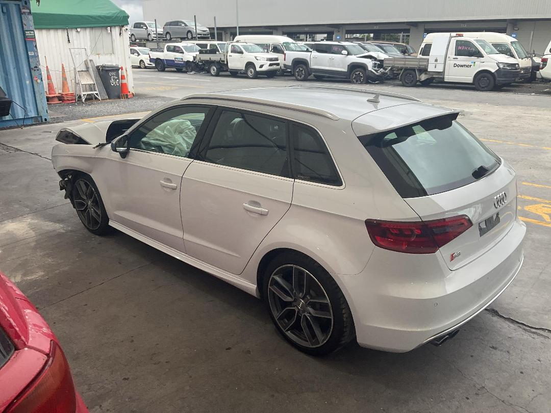 Photo '8' of Audi S3 S3 Sptback 2.0Tfsi Q