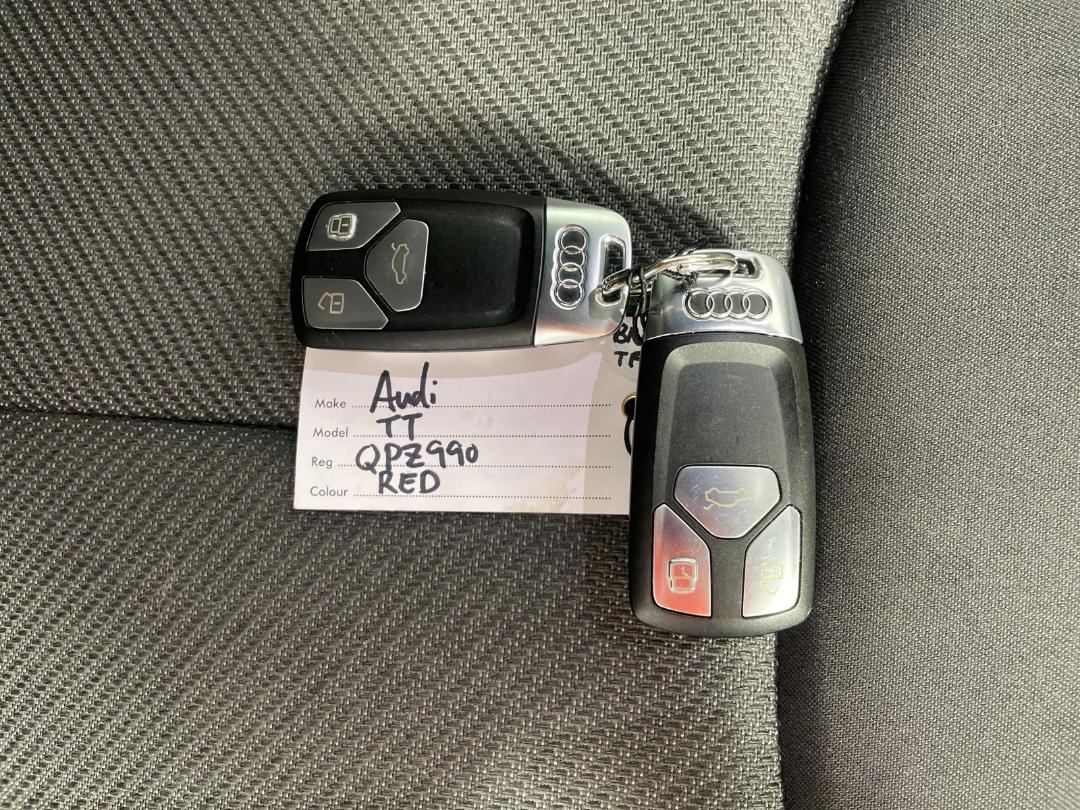 Photo '21' of Audi TT