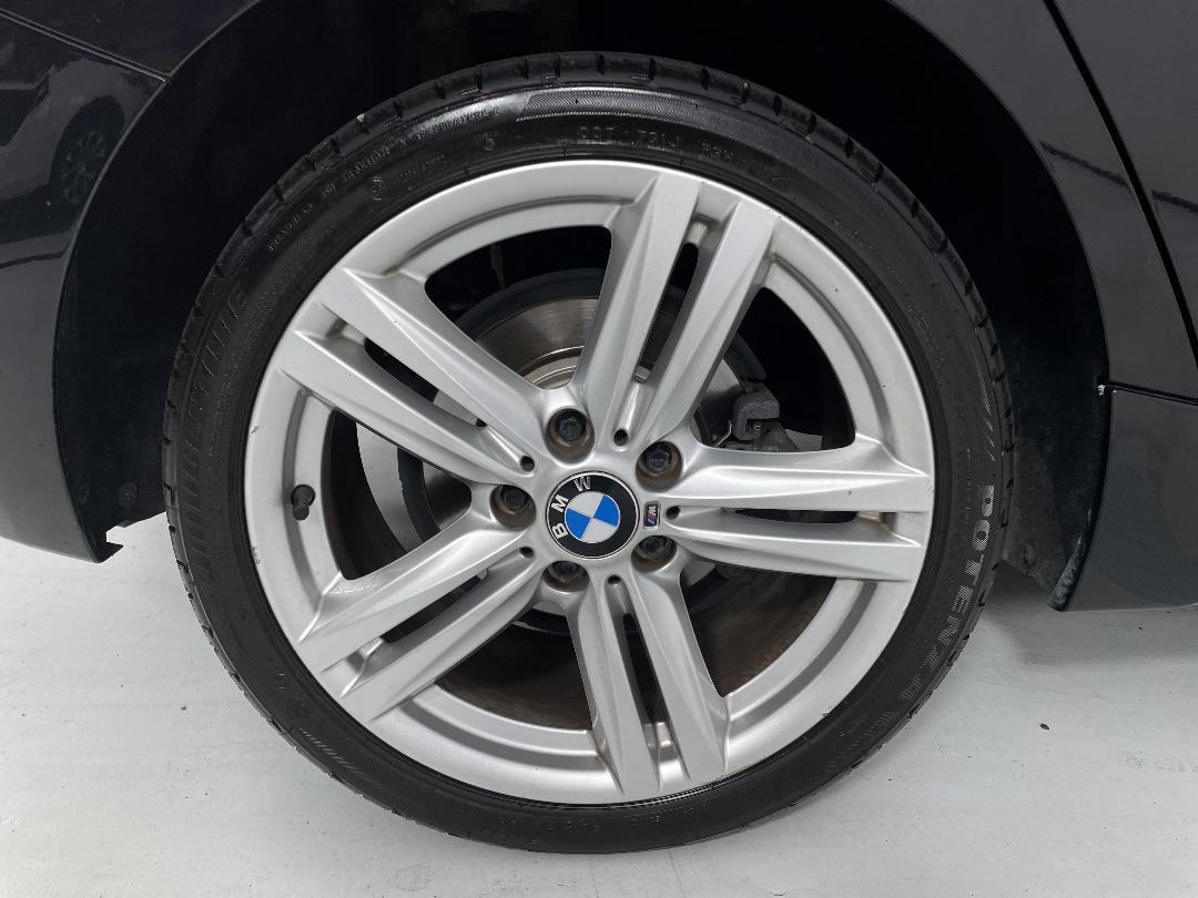 Photo '12' of BMW 1 Series