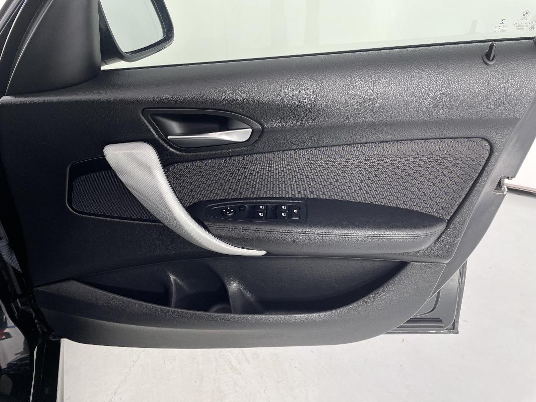 Photo '15' of BMW 1 Series