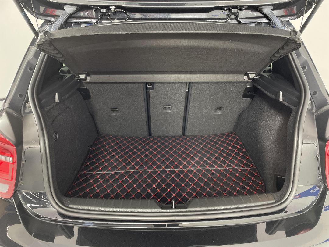 Photo '14' of BMW 1 Series