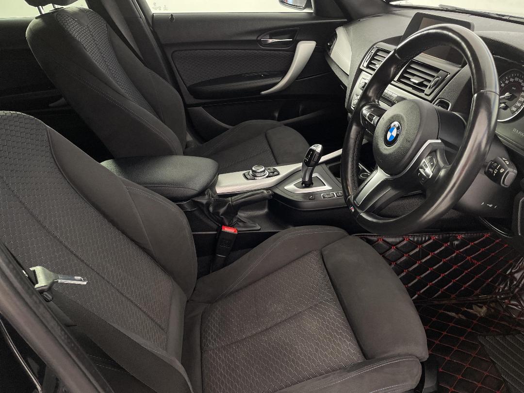 Photo '16' of BMW 1 Series