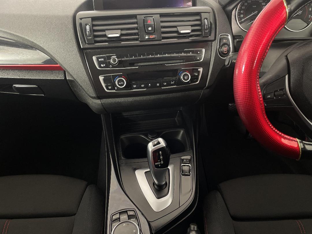 Photo '18' of BMW 116I