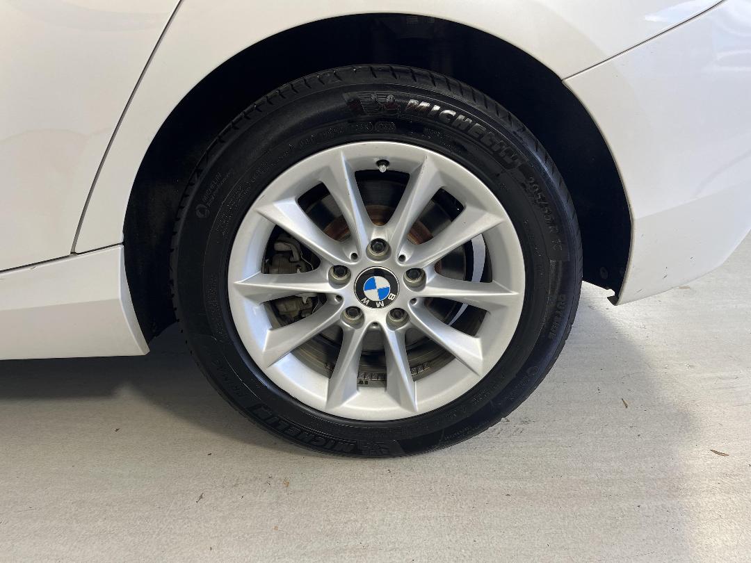 Photo '11' of BMW 116I Photo '11' of BMW 116I