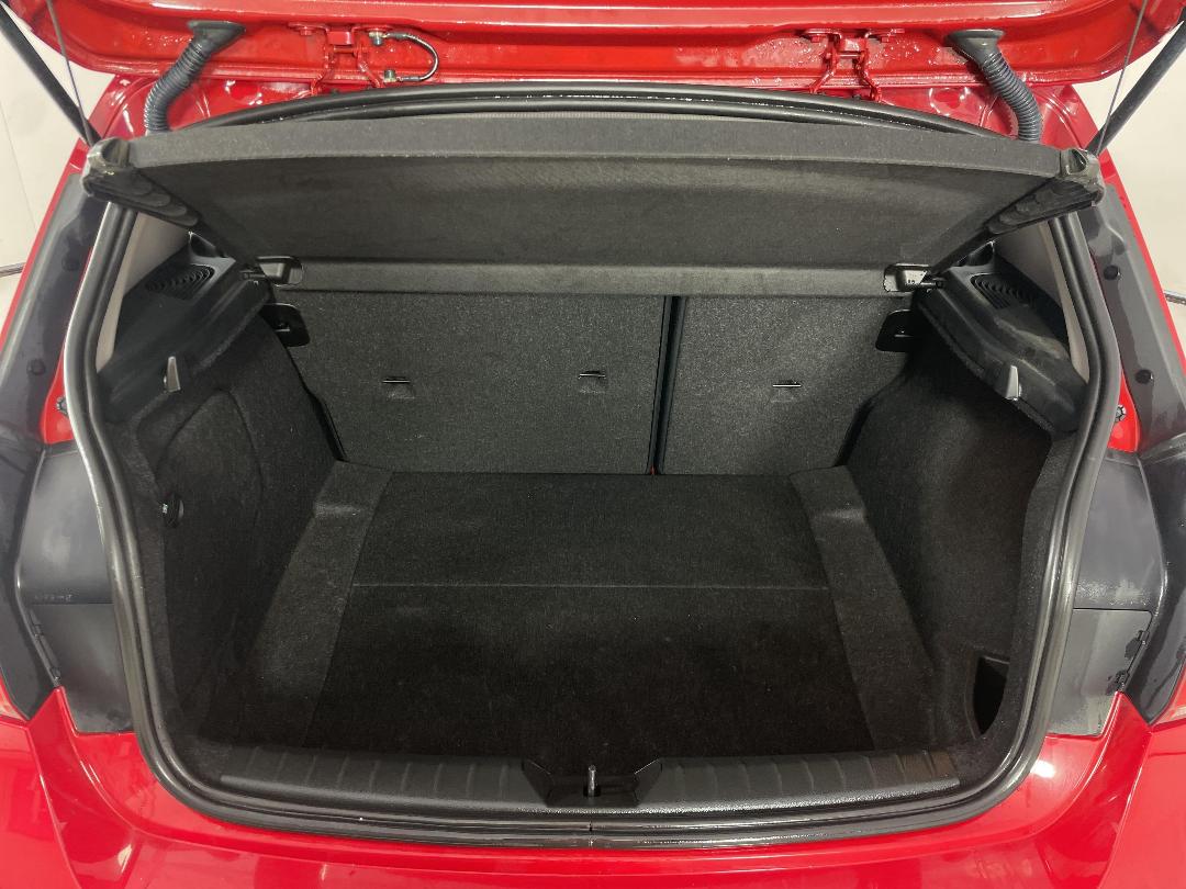 Photo '14' of BMW 118I Photo '14' of BMW 118I