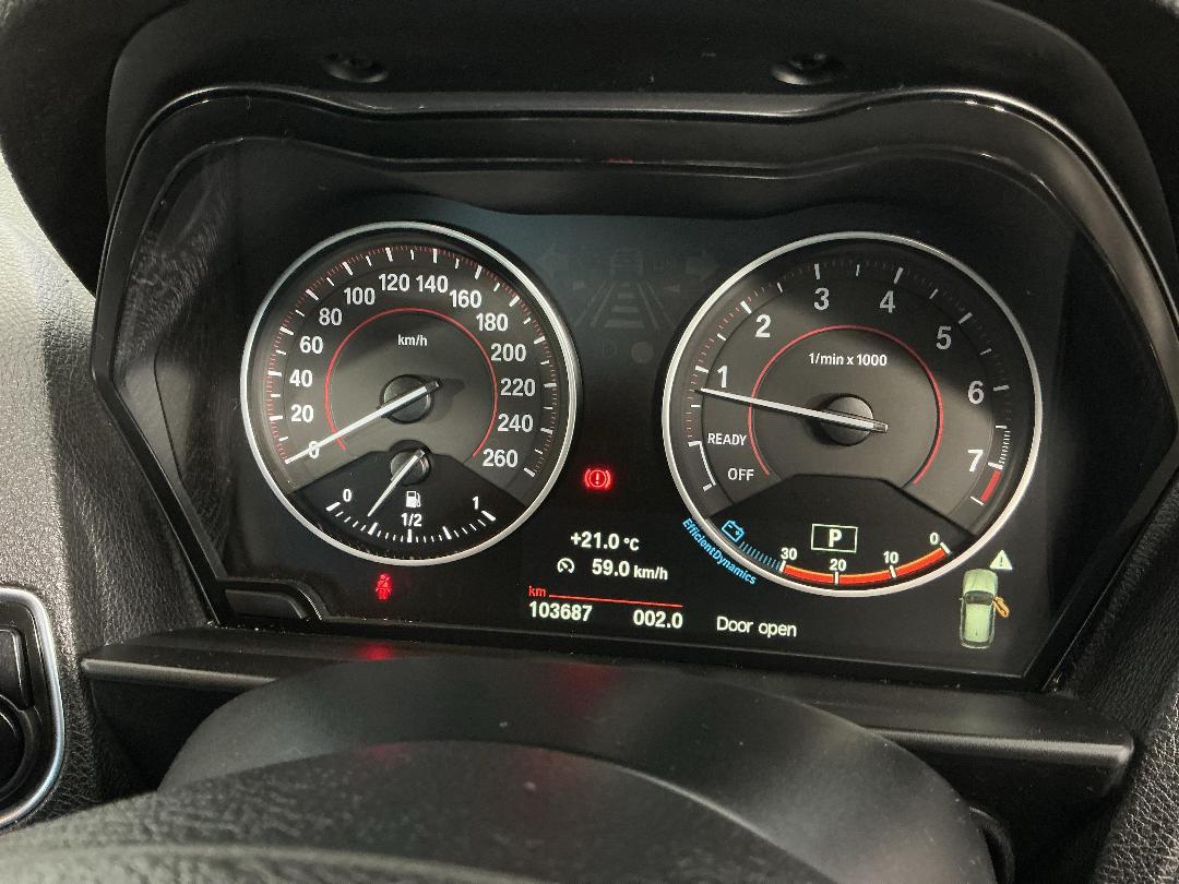 Photo '21' of BMW 118I