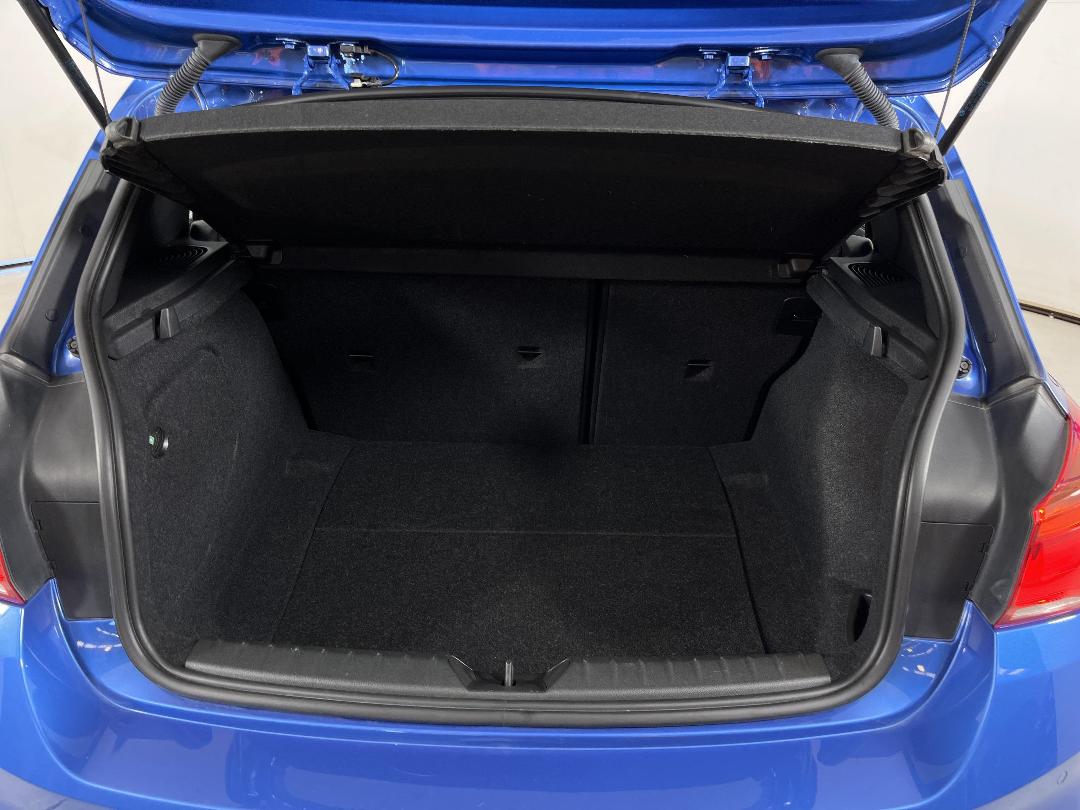 Photo '14' of BMW 118I Photo '14' of BMW 118I