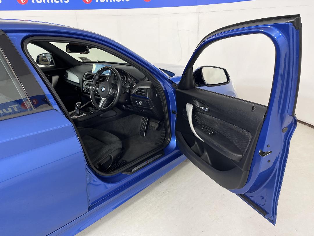 Photo '15' of BMW 118I Photo '15' of BMW 118I