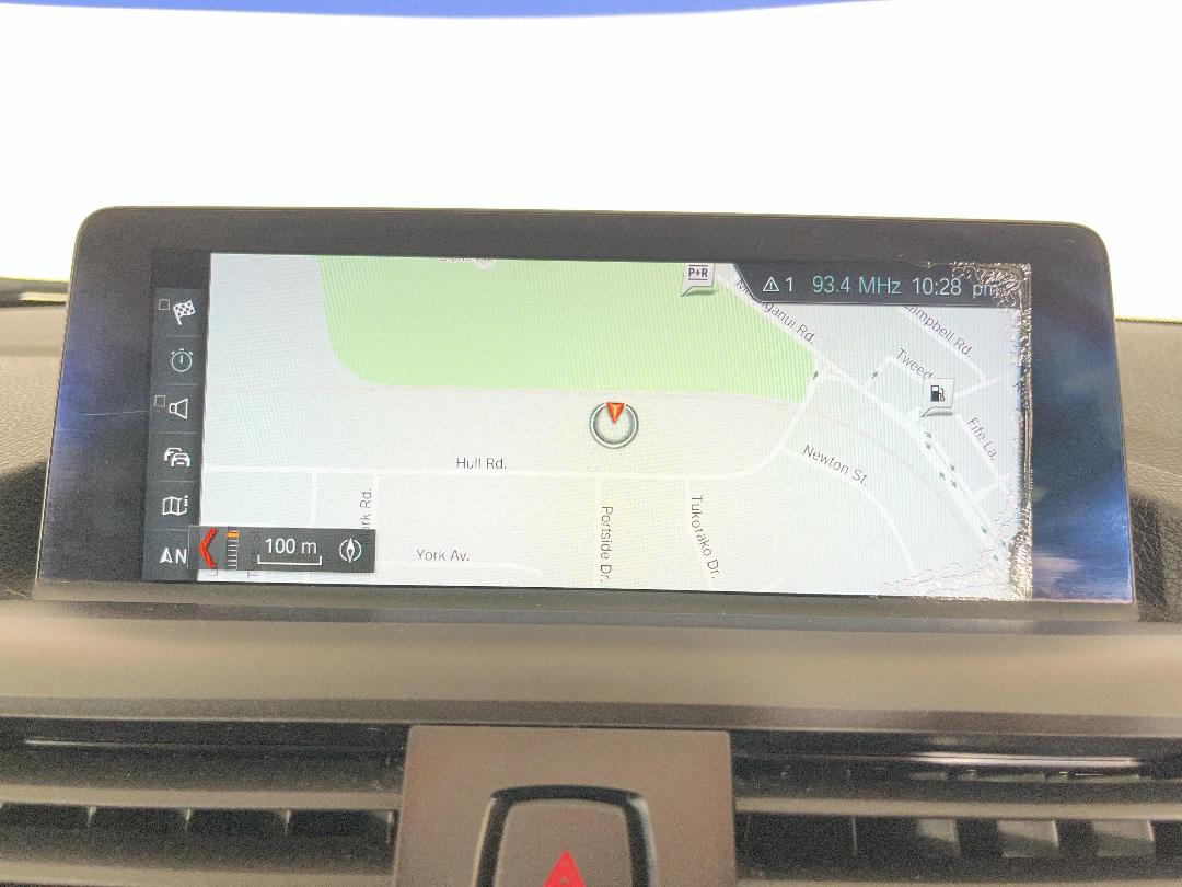 Photo '30' of BMW 118I Photo '30' of BMW 118I