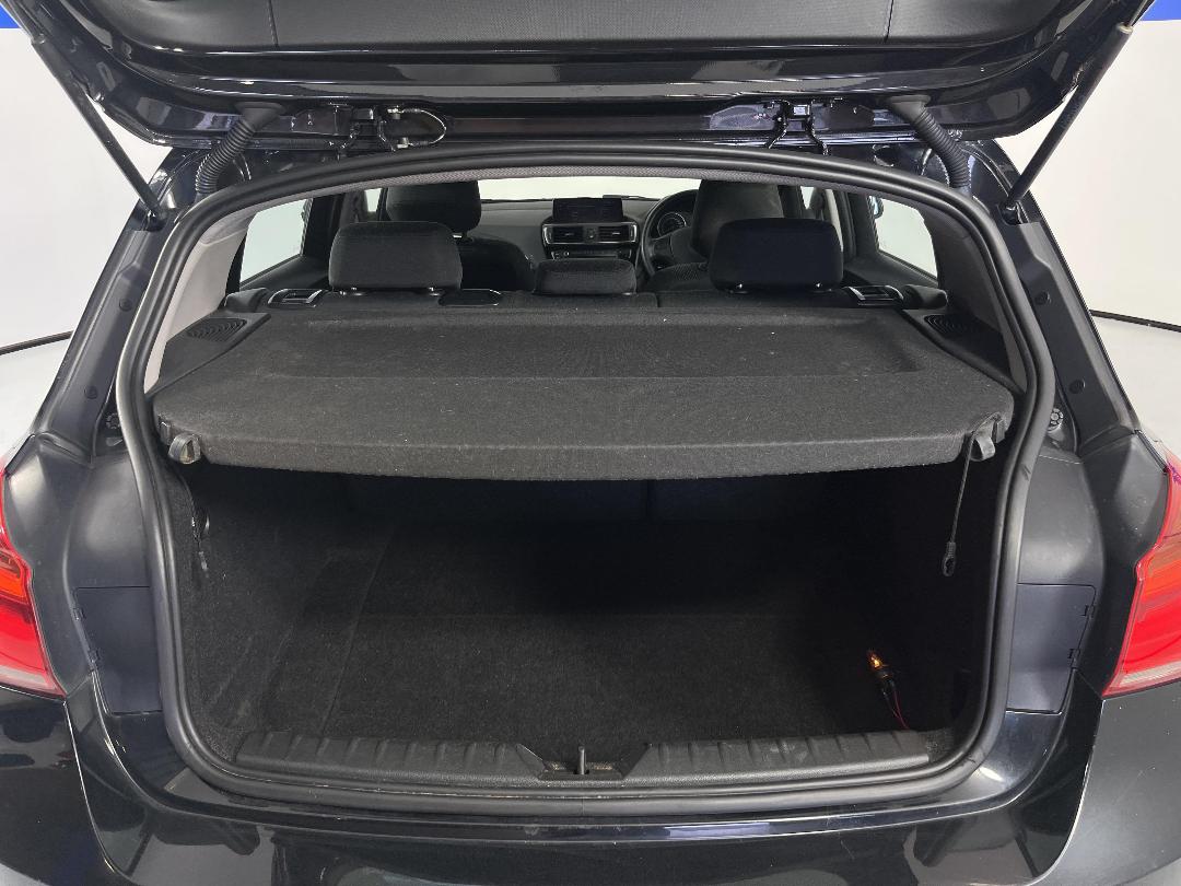 Photo '14' of BMW 118I