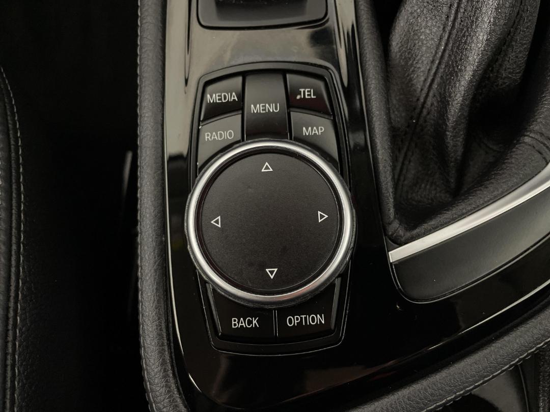 Photo '24' of BMW 218D Photo '24' of BMW 218D