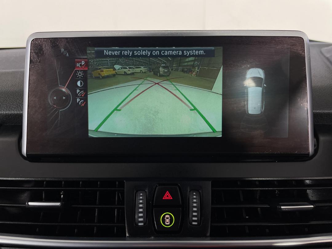 Photo '30' of BMW 218D Photo '30' of BMW 218D