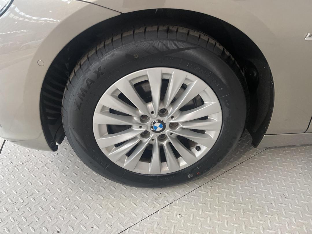 Photo '10' of BMW 218D