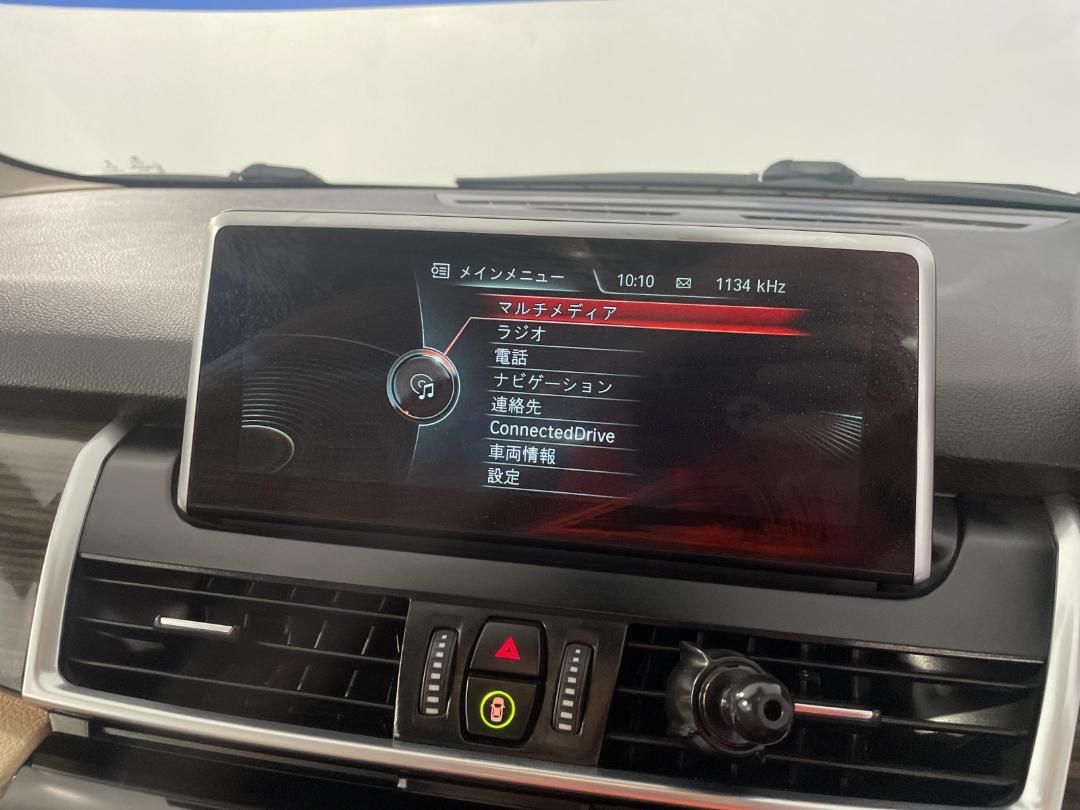 Photo '29' of BMW 218D