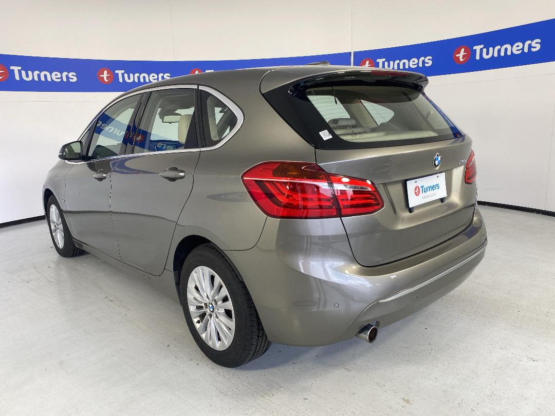 Photo '5' of BMW 218D