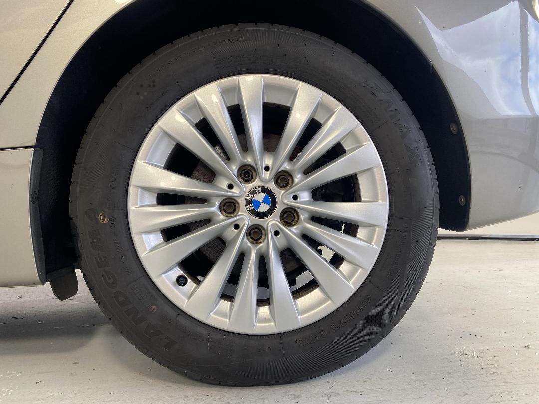 Photo '11' of BMW 218D