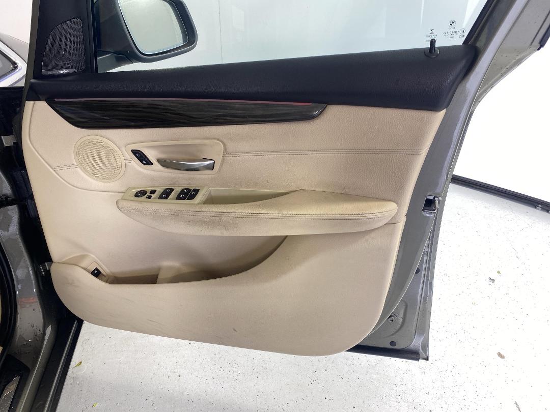 Photo '15' of BMW 218D