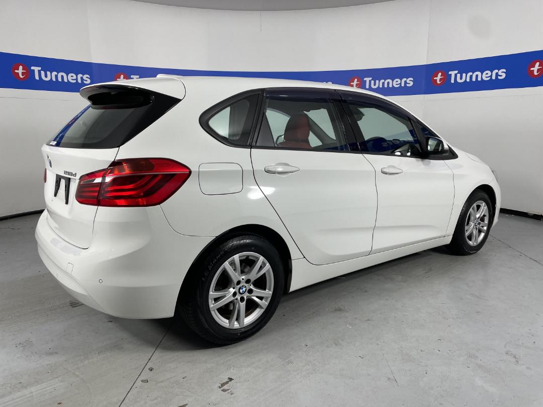 Photo '7' of BMW 218D