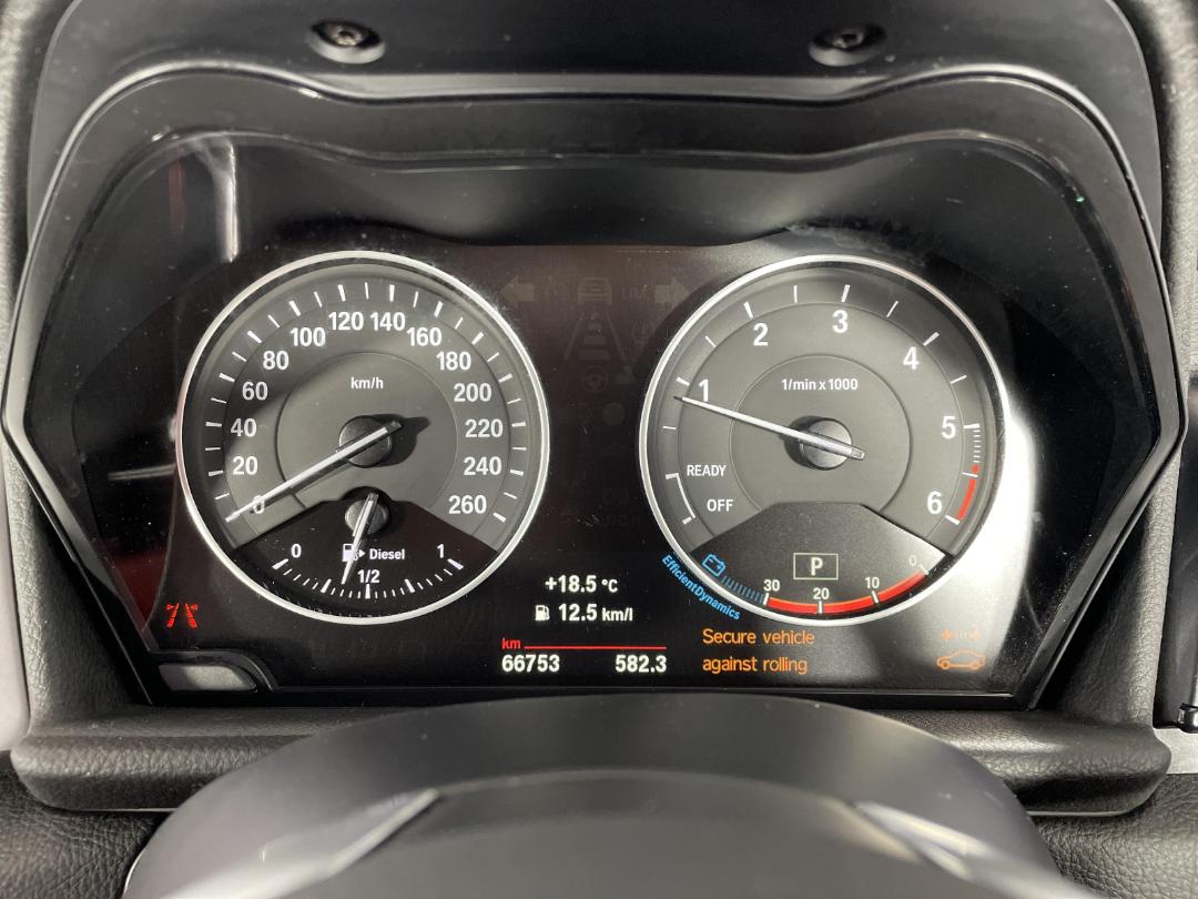 Photo '21' of BMW 218D