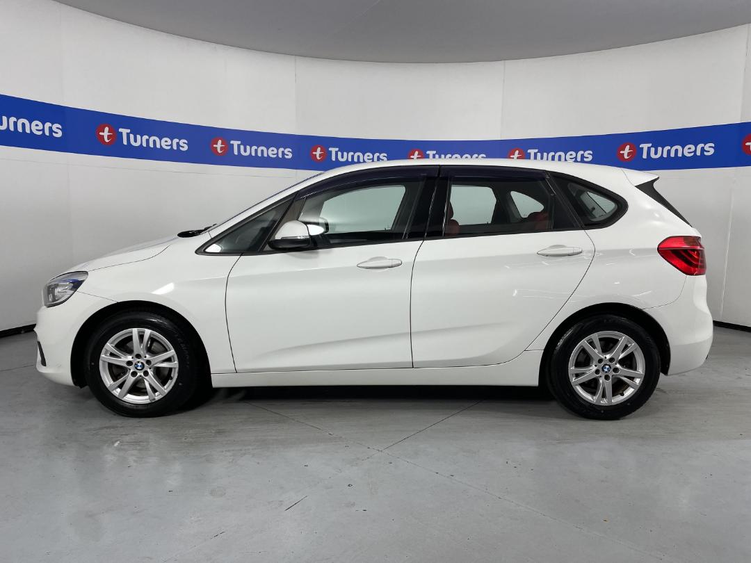 Photo '24' of BMW 218D