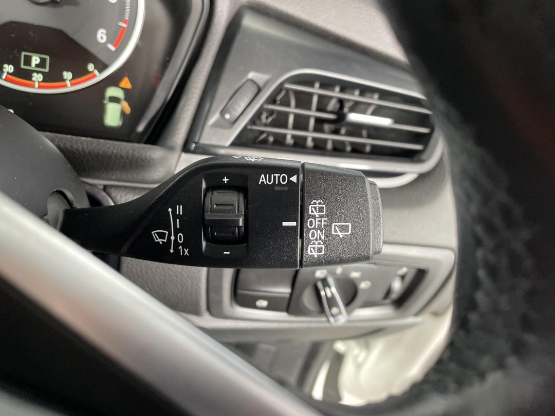 Photo '35' of BMW 218D