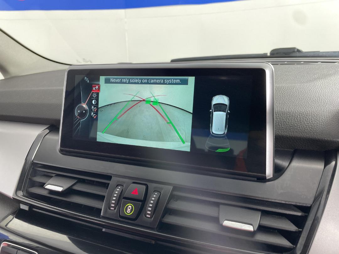 Photo '38' of BMW 218D