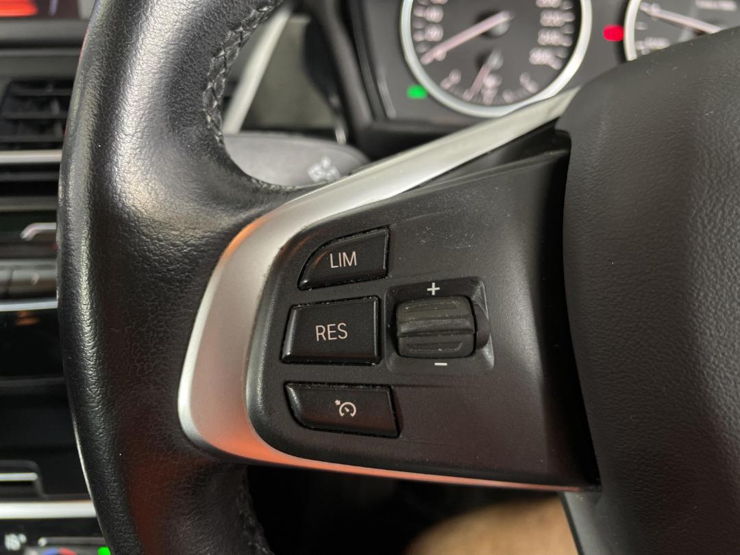 Photo '27' of BMW 218I Photo '27' of BMW 218I